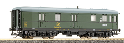 Mail car type Post 4e of Deutsche Post<br /><a href='images/pictures/Tillig/13890.jpg' target='_blank'>Full size image</a>